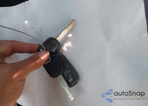 2004 Honda Cr-V Ex from USA, damaged, VIN SHSRD78814U246604